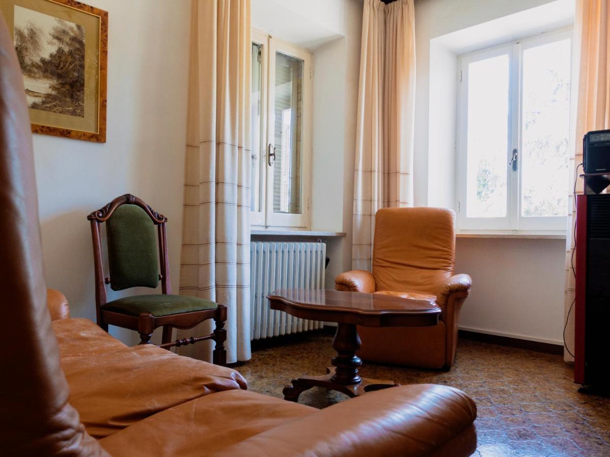 Il Glicine Bed & Breakfast Falerone Exterior photo